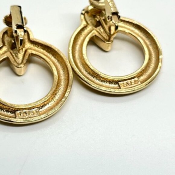 SAL VINTAGE SWAROVSKI GOLD TONE BLACK CRYSTAL EARRINGS MODERNIST CLIP ON CIRCLE - Picture 12 of 16